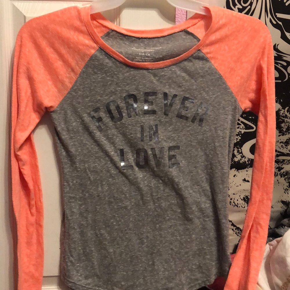 3/25 AEO metallic forever in love shirt